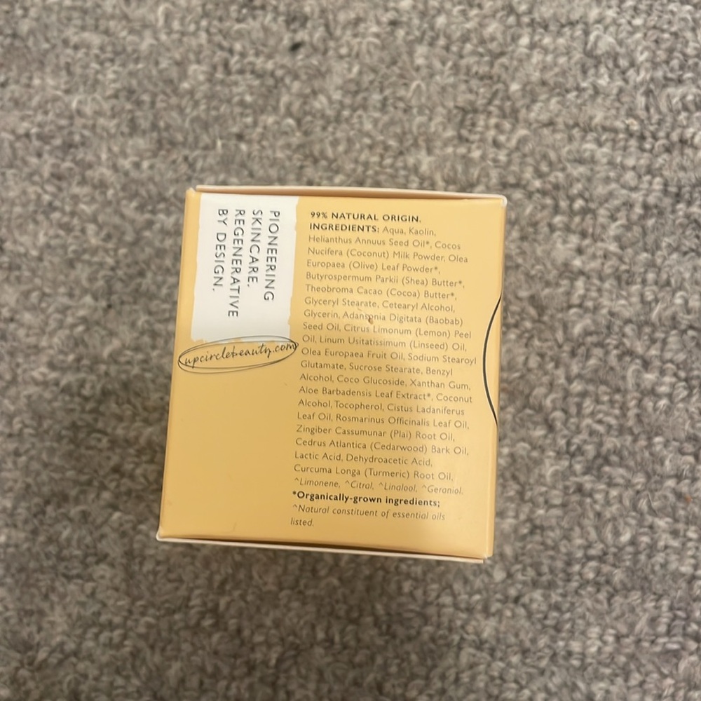 NIB - UpCircle Kaolin Clay Face Mask - Picture 4 of 4
